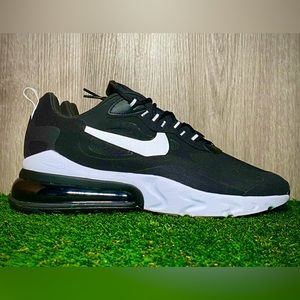 Nike Air Max 270 React Black/White Men's Shoes Size 11.5